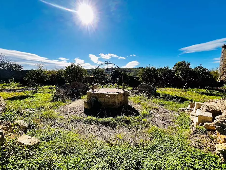 Immagine 26 di Rustico / casale in vendita  in Contrada Gioi a Noto