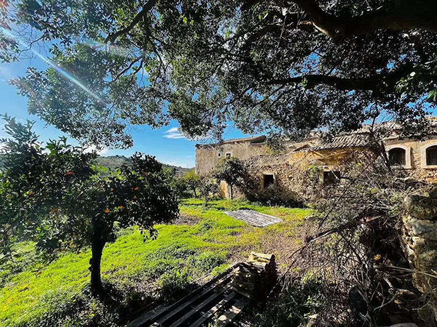 Immagine 29 di Rustico / casale in vendita  in Contrada Gioi a Noto