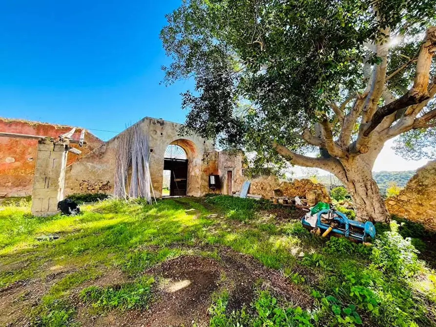 Immagine 32 di Rustico / casale in vendita  in Contrada Gioi a Noto