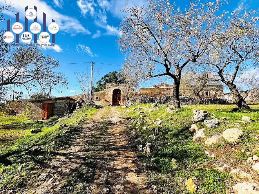 Immagine 38 di Rustico / casale in vendita  in Contrada Gioi a Noto