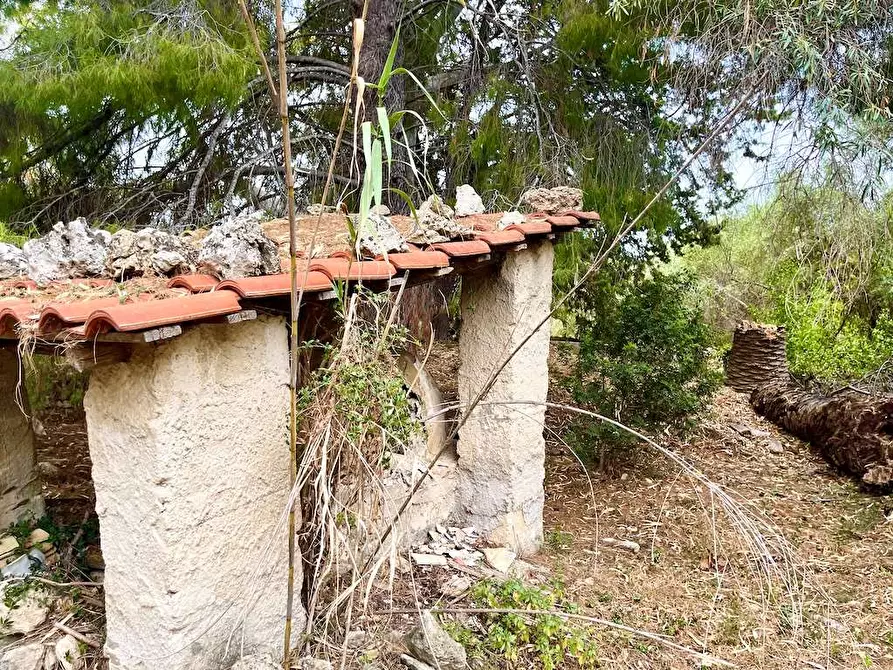 Immagine 23 di Rustico / casale in vendita  in Epipoli a Siracusa