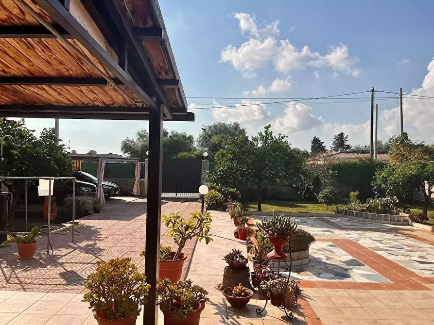 Immagine 12 di Villa in vendita  in Traversa Pozzo Nuovo a Siracusa