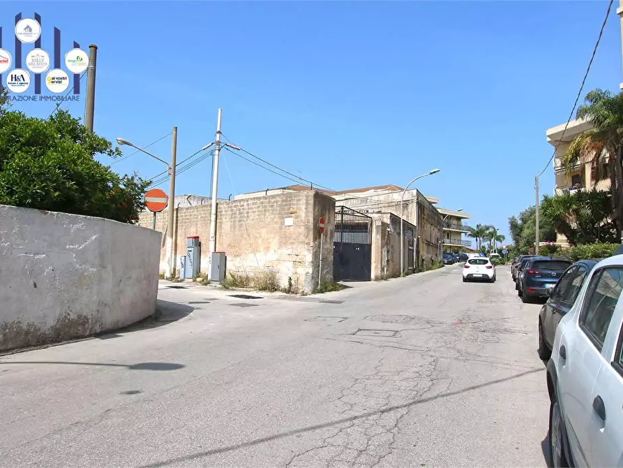 Immagine 17 di Capannone industriale in vendita  in Via Forlanini a Siracusa