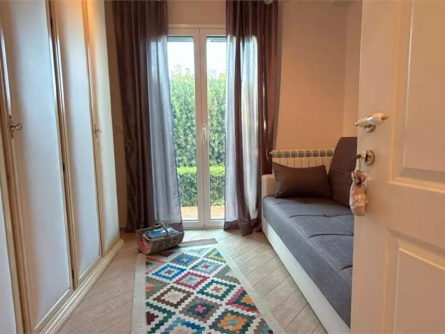 Immagine 7 di Villa in vendita  in Via della Folaga a Siracusa