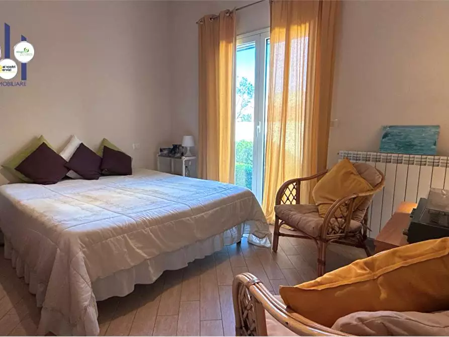 Immagine 10 di Villa in vendita  in Via della Folaga a Siracusa