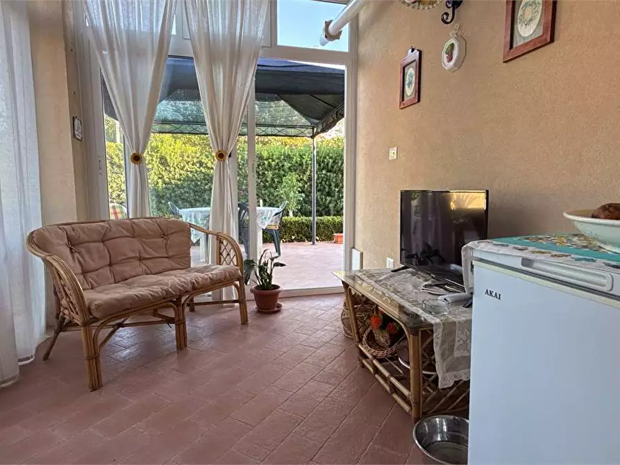 Immagine 26 di Villa in vendita  in Via della Folaga a Siracusa