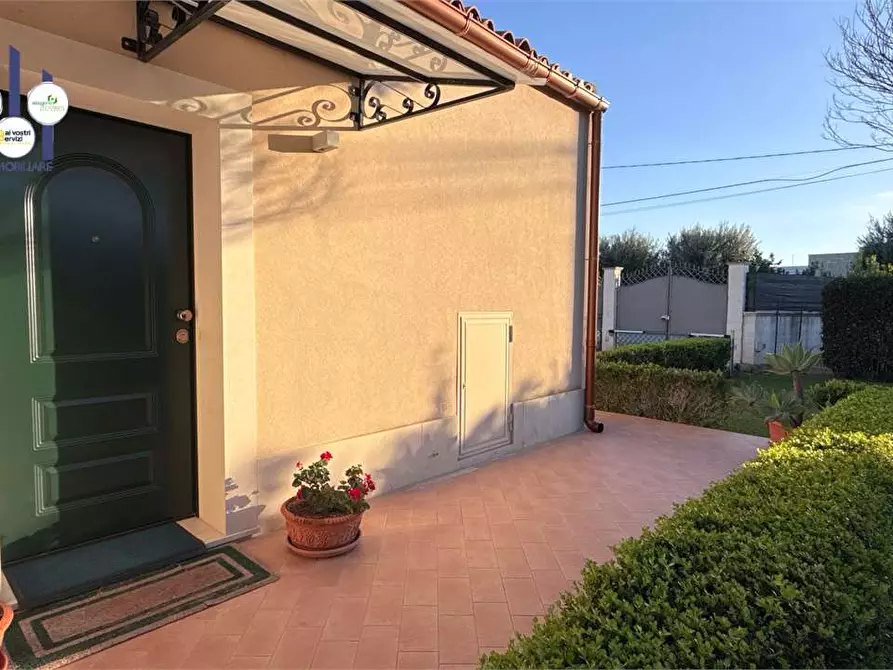 Immagine 36 di Villa in vendita  in Via della Folaga a Siracusa
