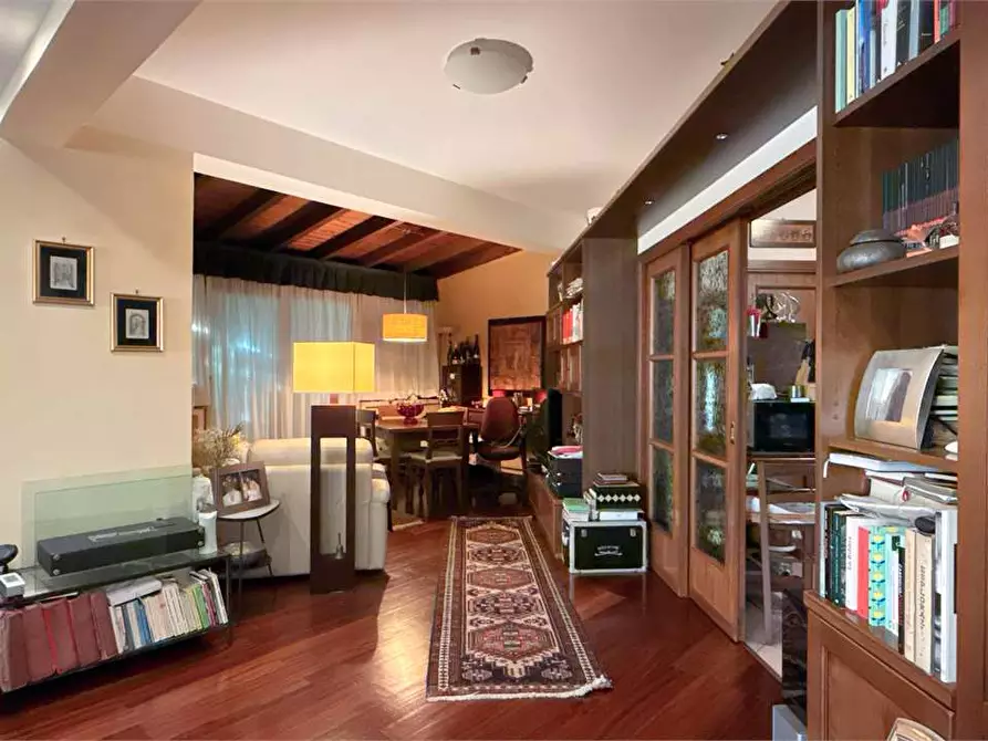 Immagine 6 di Villa in vendita  in Traversa Sinerchia a Siracusa