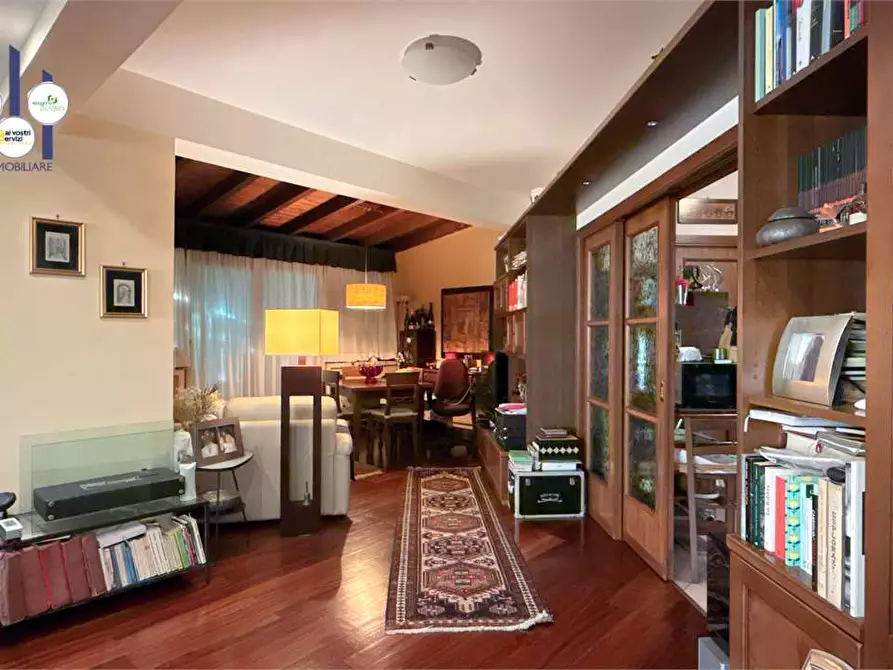 Immagine 6 di Villa in vendita  in Traversa Sinerchia a Siracusa