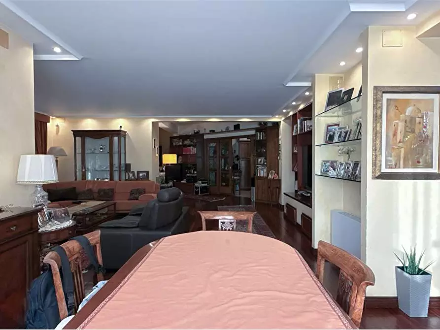 Immagine 7 di Villa in vendita  in Traversa Sinerchia a Siracusa