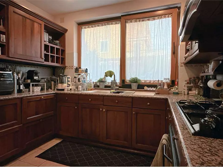 Immagine 9 di Villa in vendita  in Traversa Sinerchia a Siracusa