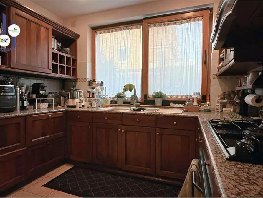 Immagine 9 di Villa in vendita  in Traversa Sinerchia a Siracusa