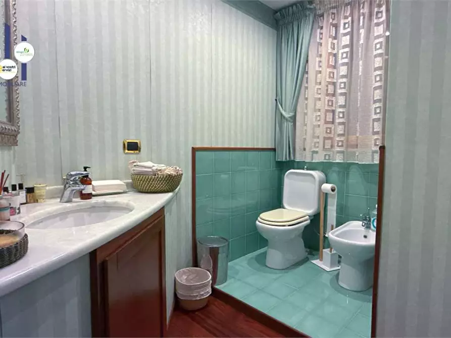 Immagine 12 di Villa in vendita  in Traversa Sinerchia a Siracusa