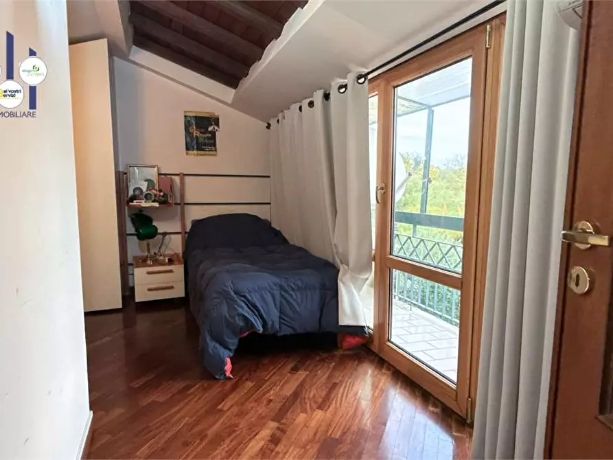 Immagine 30 di Villa in vendita  in Traversa Sinerchia a Siracusa