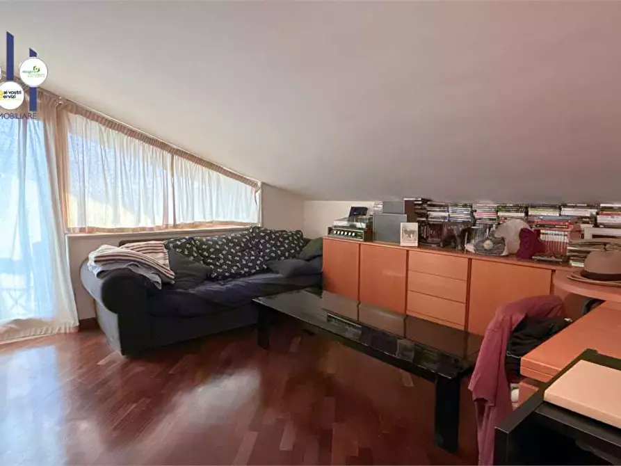 Immagine 32 di Villa in vendita  in Traversa Sinerchia a Siracusa