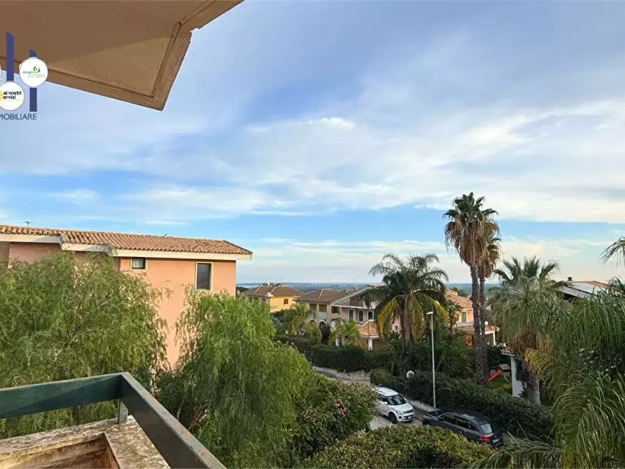 Immagine 34 di Villa in vendita  in Traversa Sinerchia a Siracusa