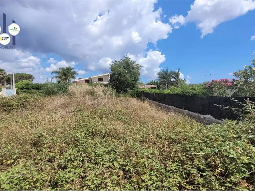 Immagine 1 di Terreno edificabile in vendita  in Lago trasimeno a Siracusa