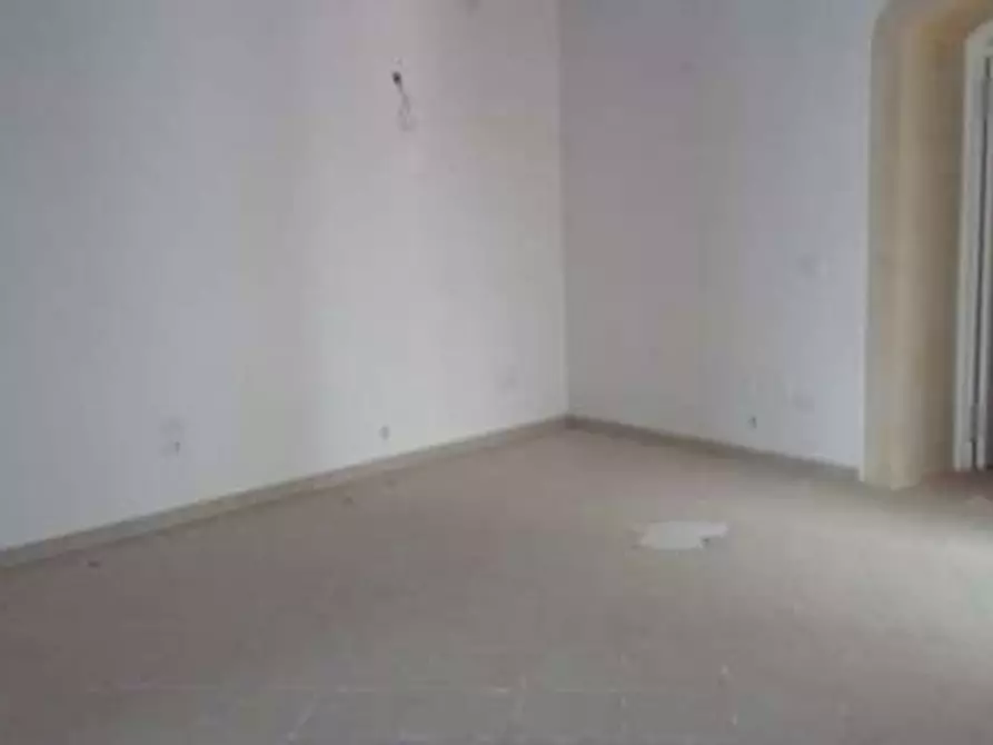 Immagine 5 di Negozio in affitto  in ORTIGIA a Siracusa