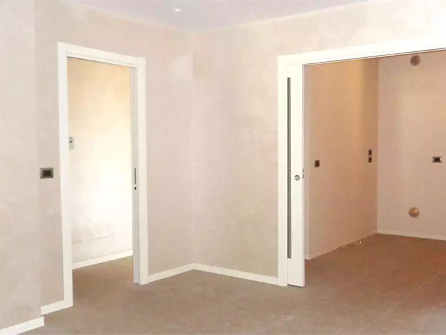 Immagine 1 di Trilocale in vendita  in VIA FILISTO PRESSI a Siracusa