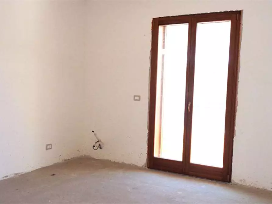 Immagine 4 di Trilocale in vendita  in VIA FILISTO PRESSI a Siracusa