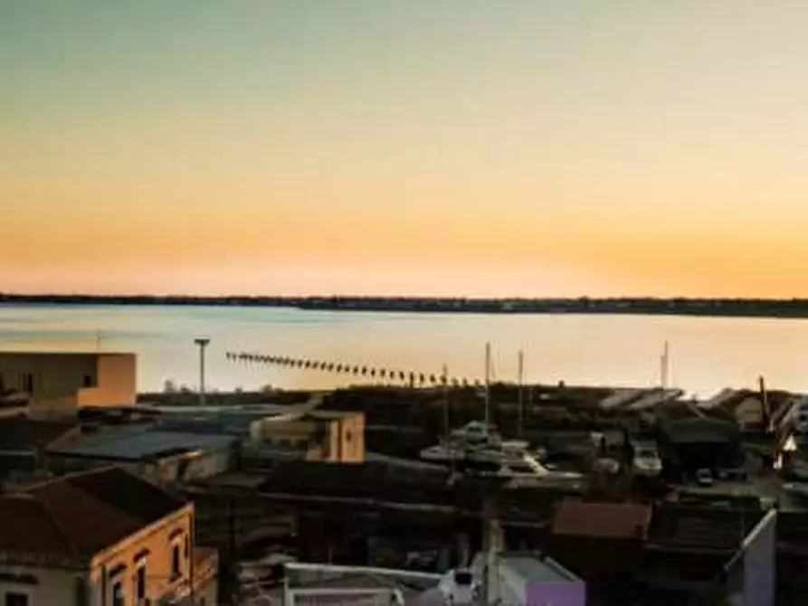 Immagine 1 di Bilocale in affitto  in C.SO UMBERTO a Siracusa