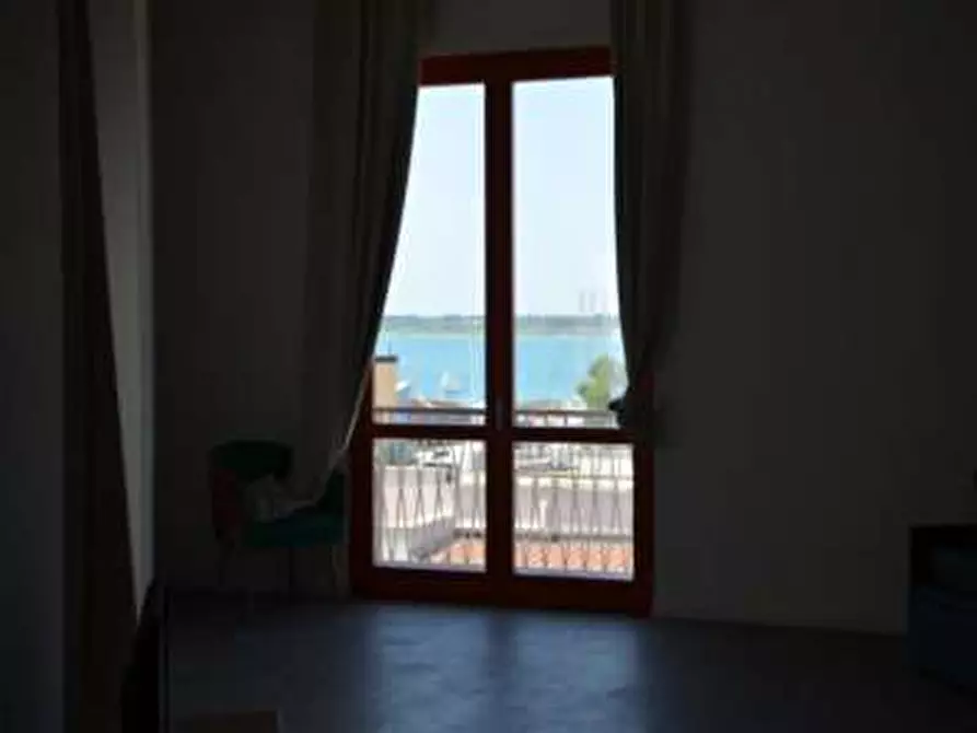 Immagine 3 di Trilocale in affitto  in C.SO UMBERTO a Siracusa