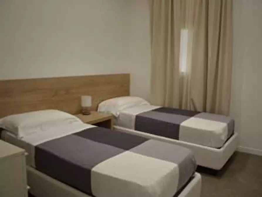 Immagine 5 di Trilocale in affitto  in C.SO UMBERTO a Siracusa