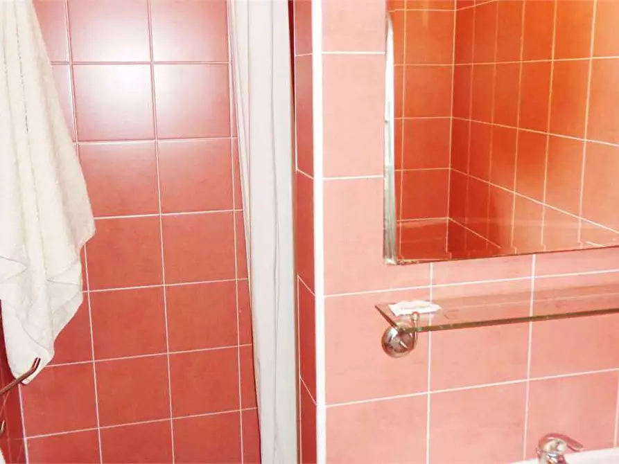 Immagine 11 di Quadrilocale in affitto  in LUNGOMARE D'ORTIGIA a Siracusa