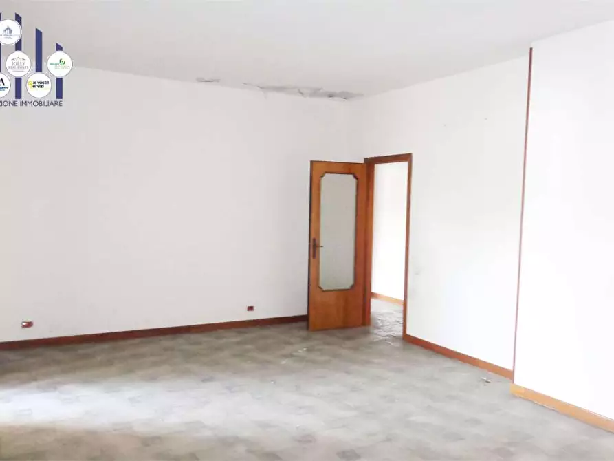 Immagine 5 di Quadrilocale in vendita  in VIALE TERACATI  100 a Siracusa