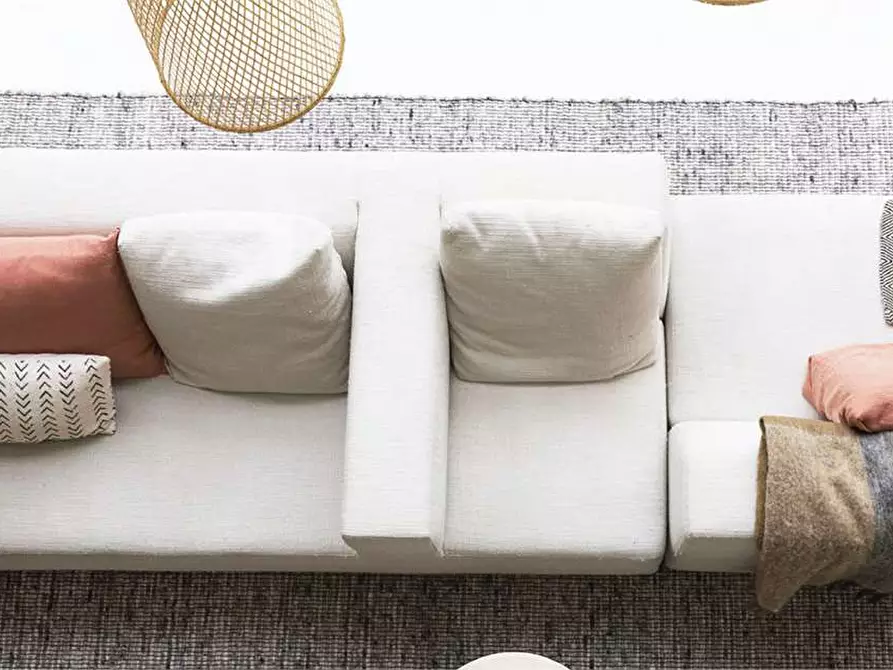 Immagine 9 di Bilocale in vendita  in VIA R.D. IL GRANDE a Siracusa