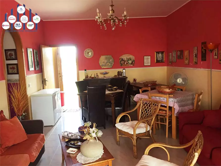 Immagine 3 di Trilocale in affitto  in F.BIANCHE a Siracusa