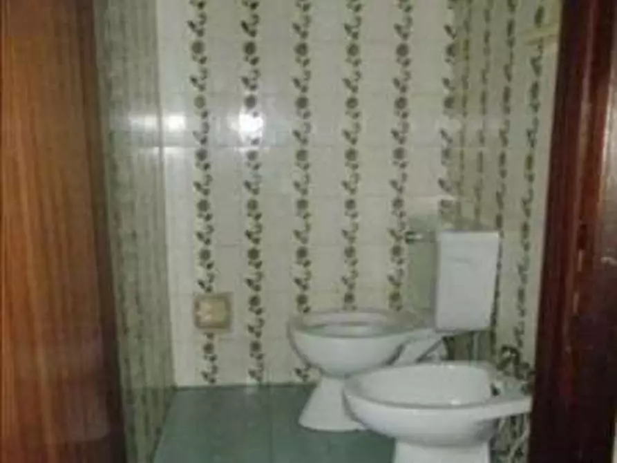 Immagine 4 di Negozio in vendita  in VL ZECCHINO a Siracusa