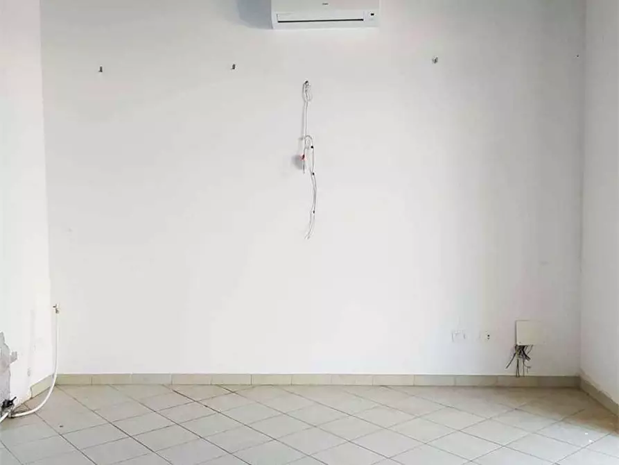 Immagine 2 di Negozio in affitto  in ORTIGIA a Siracusa