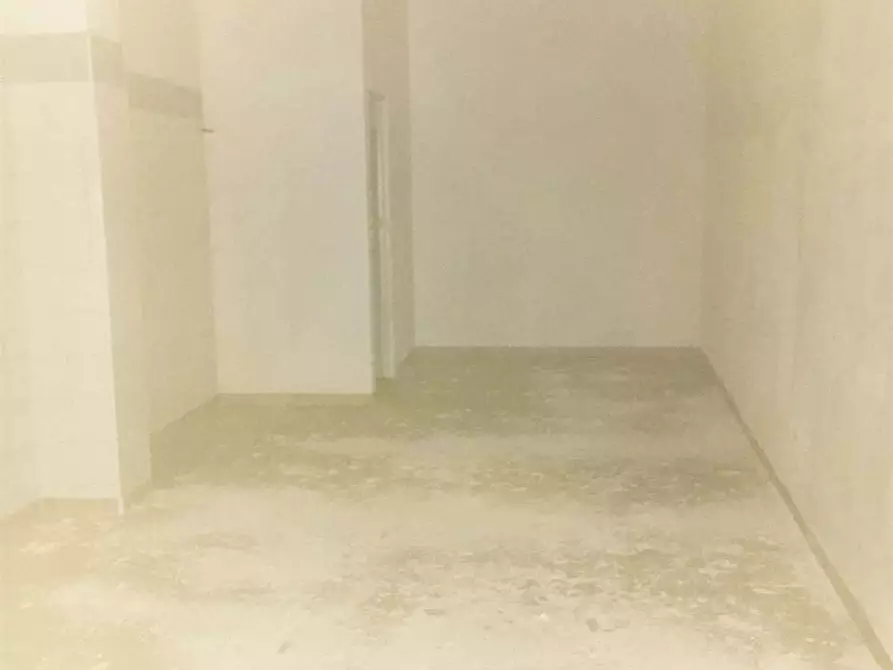 Immagine 2 di Negozio in vendita  in S.PANAGIA a Siracusa