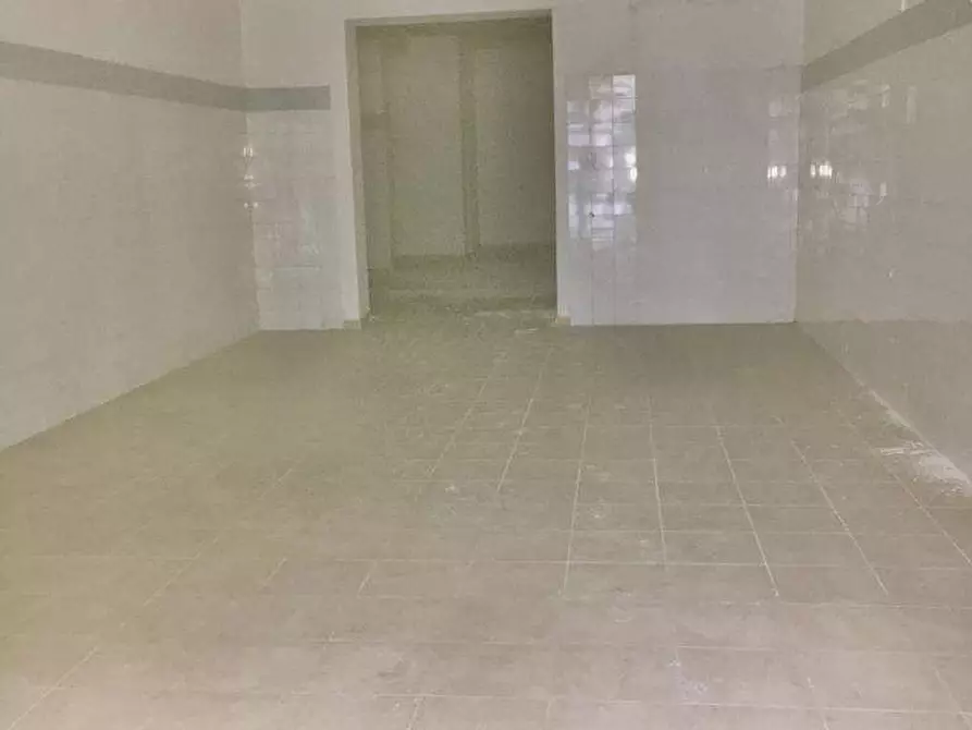 Immagine 3 di Negozio in vendita  in S.PANAGIA a Siracusa