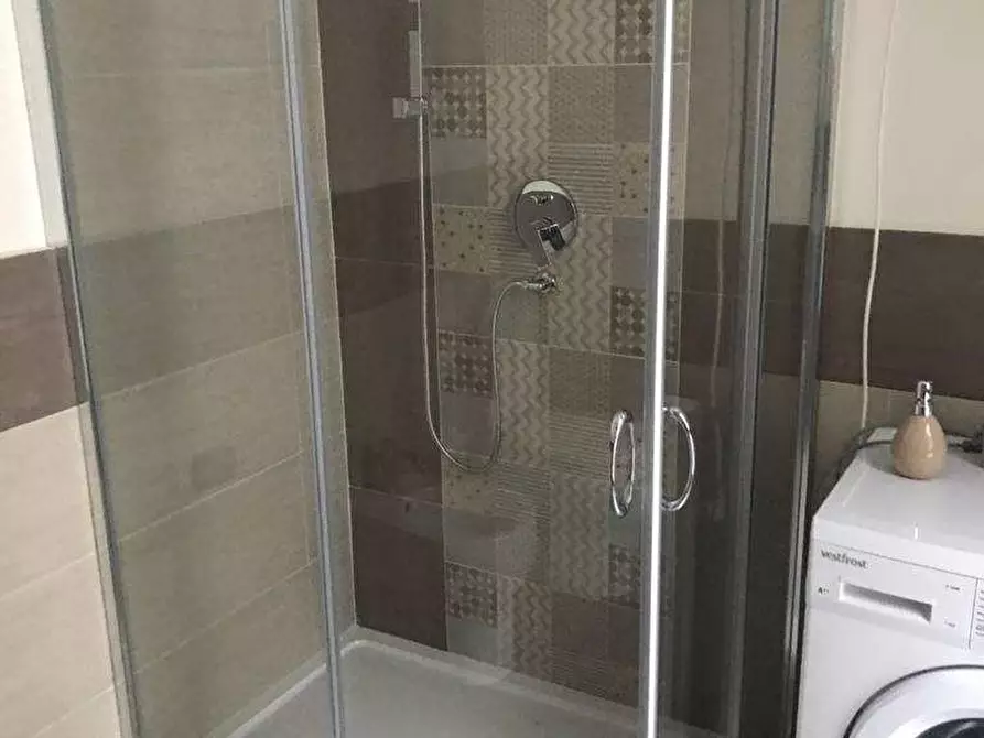 Immagine 11 di Trilocale in affitto  in CORSO UMBERTO a Siracusa