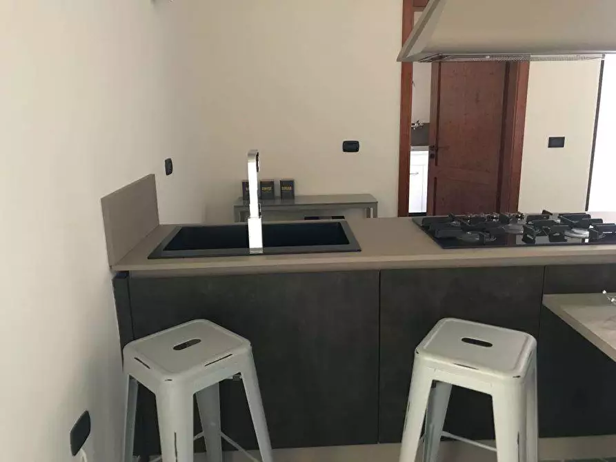 Immagine 13 di Trilocale in affitto  in CORSO UMBERTO a Siracusa