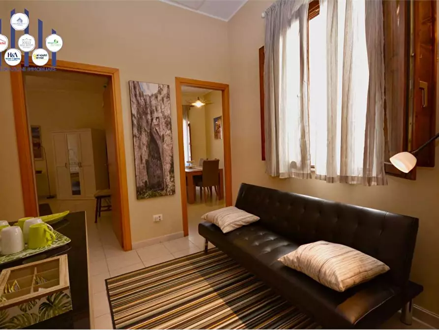 Immagine 2 di Trilocale in affitto  in VIA MALTA a Siracusa