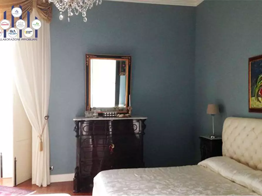 Immagine 2 di Trilocale in affitto  in ORTIGIA a Siracusa