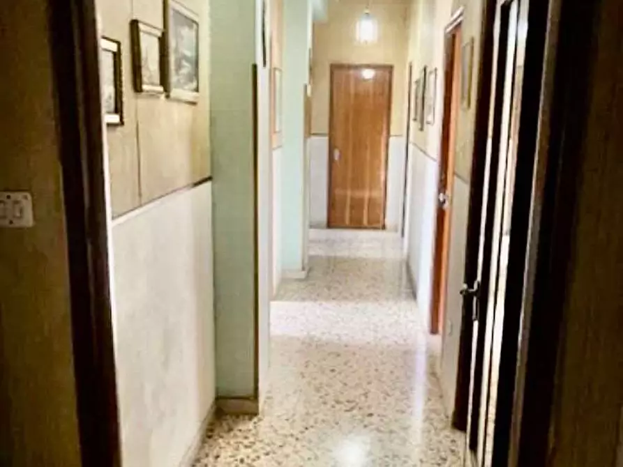 Immagine 2 di Quadrilocale in vendita  a Siracusa