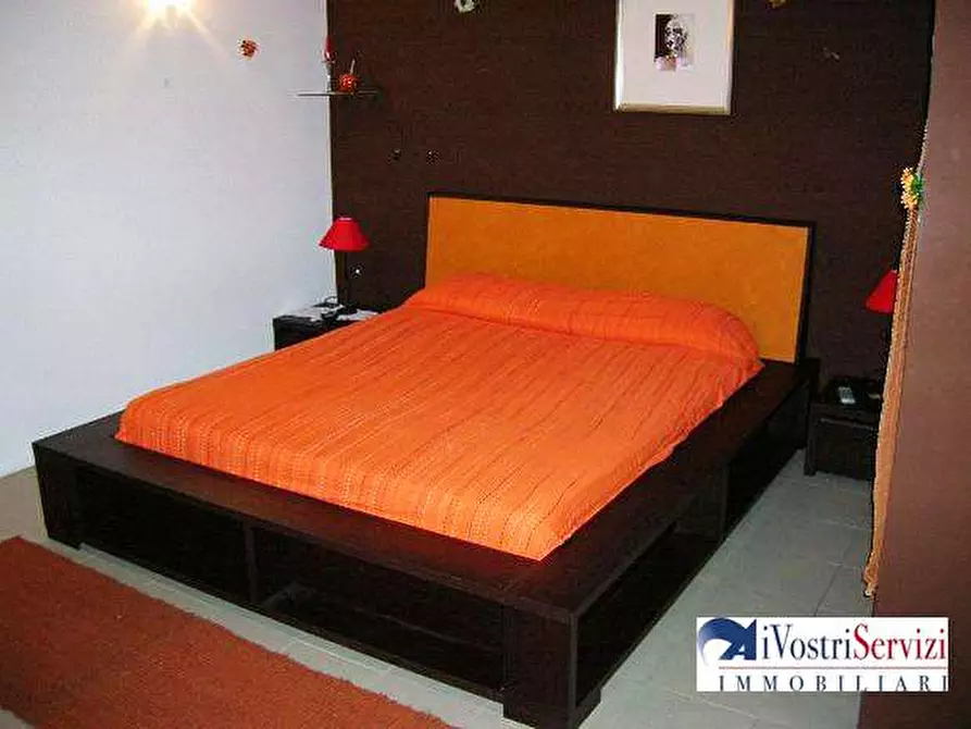 Immagine 5 di Appartamento in vendita  in VIA RIVIERA DIONISIO IL GRANDE a Siracusa