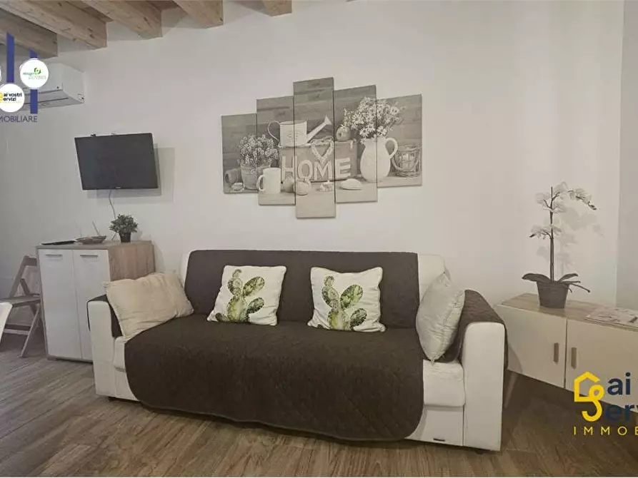 Immagine 6 di Bilocale in affitto  in ORTIGIA a Siracusa