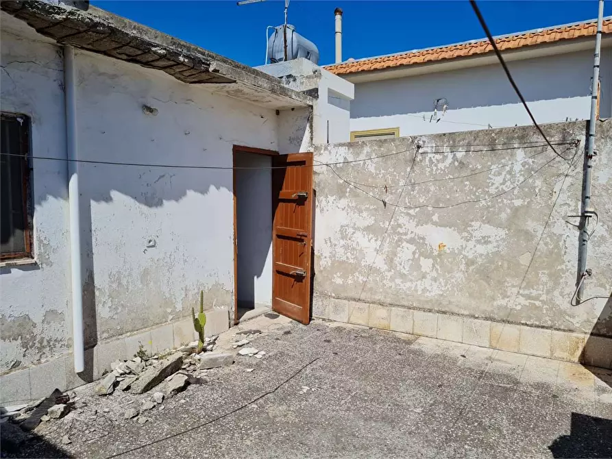 Immagine 12 di Bilocale in vendita  in BELVEDERE a Siracusa