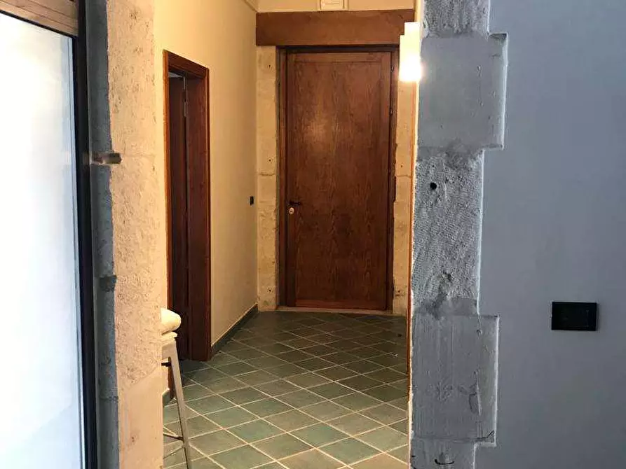 Immagine 12 di Quadrilocale in vendita  in CORSO UMBERTO a Siracusa