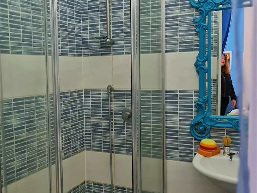 Immagine 10 di Quadrilocale in vendita  in VIA ARCHIA a Siracusa