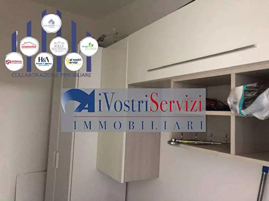 Immagine 11 di Trilocale in vendita  a Melilli