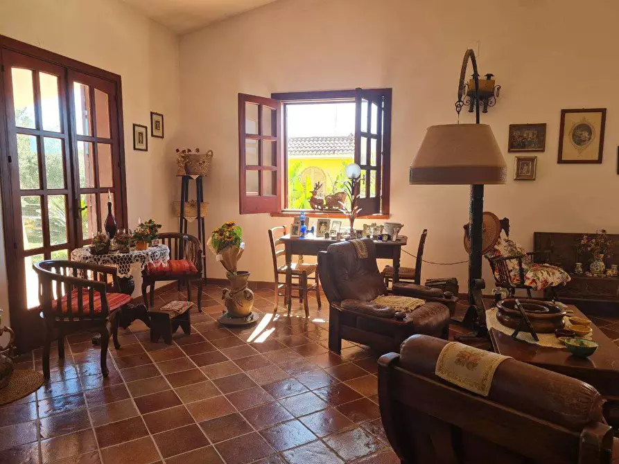 Immagine 8 di Villa in vendita  in ISOLA a Siracusa