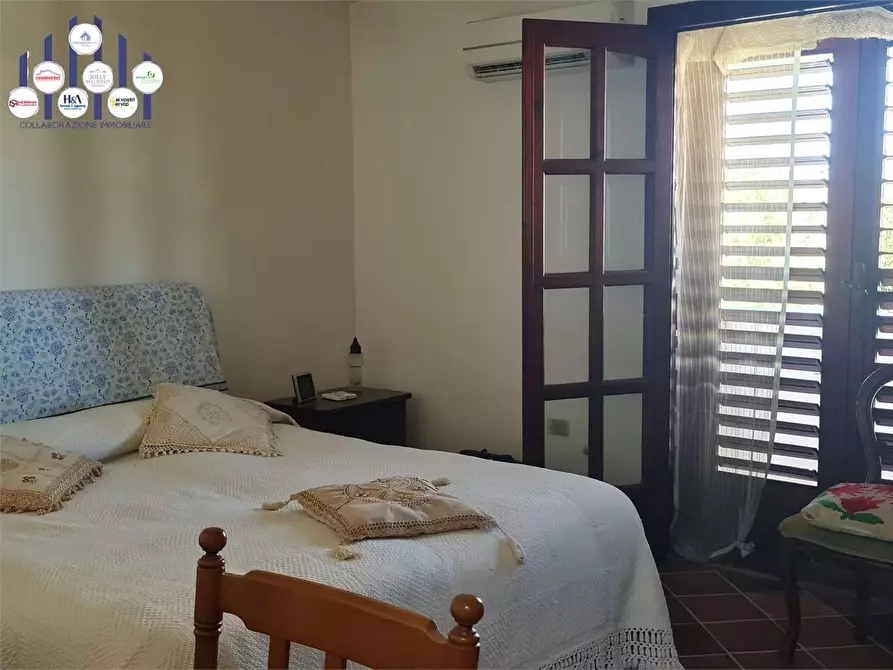 Immagine 22 di Villa in vendita  in ISOLA a Siracusa