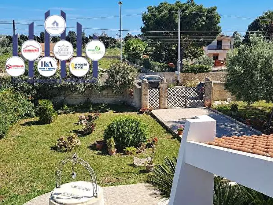 Immagine 24 di Villa in vendita  in ISOLA a Siracusa