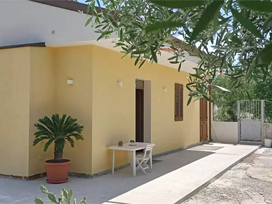 Immagine 1 di Villa in vendita  in C/DA BOSCO DI SOPRA a Canicattini Bagni